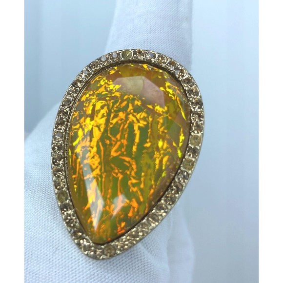 Vintage Design Ladies Ring, Big Amber, Stretchy Band - Picture 4 of 8